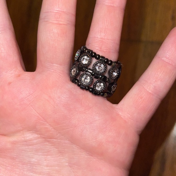 White House Black Market Diamond Beaded Ring - Picture 3 of 5